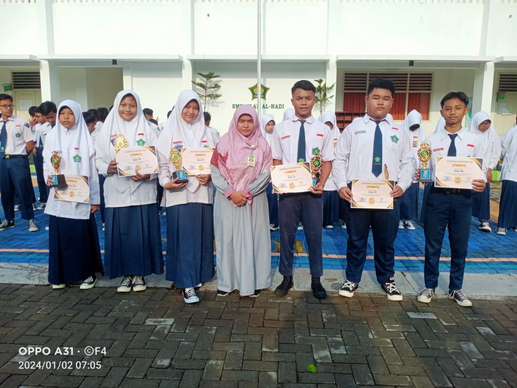 Juara Market Day dan Kegiatan 7K SMP Islam Al Hadi