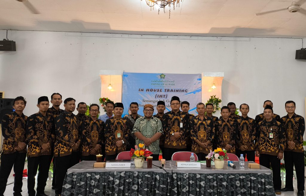 In House Training SMP Islam Al Hadi: Semangat Jadi Guru dan Pembelajaran Berdeferensiasi